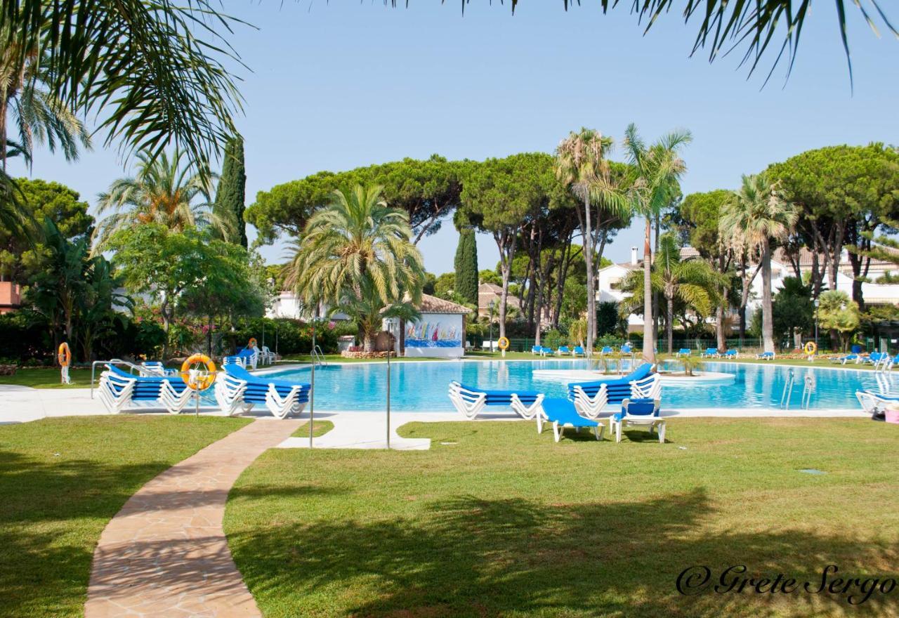 Life El Presidente Penthouse Pool View Apartment Estepona Luaran gambar