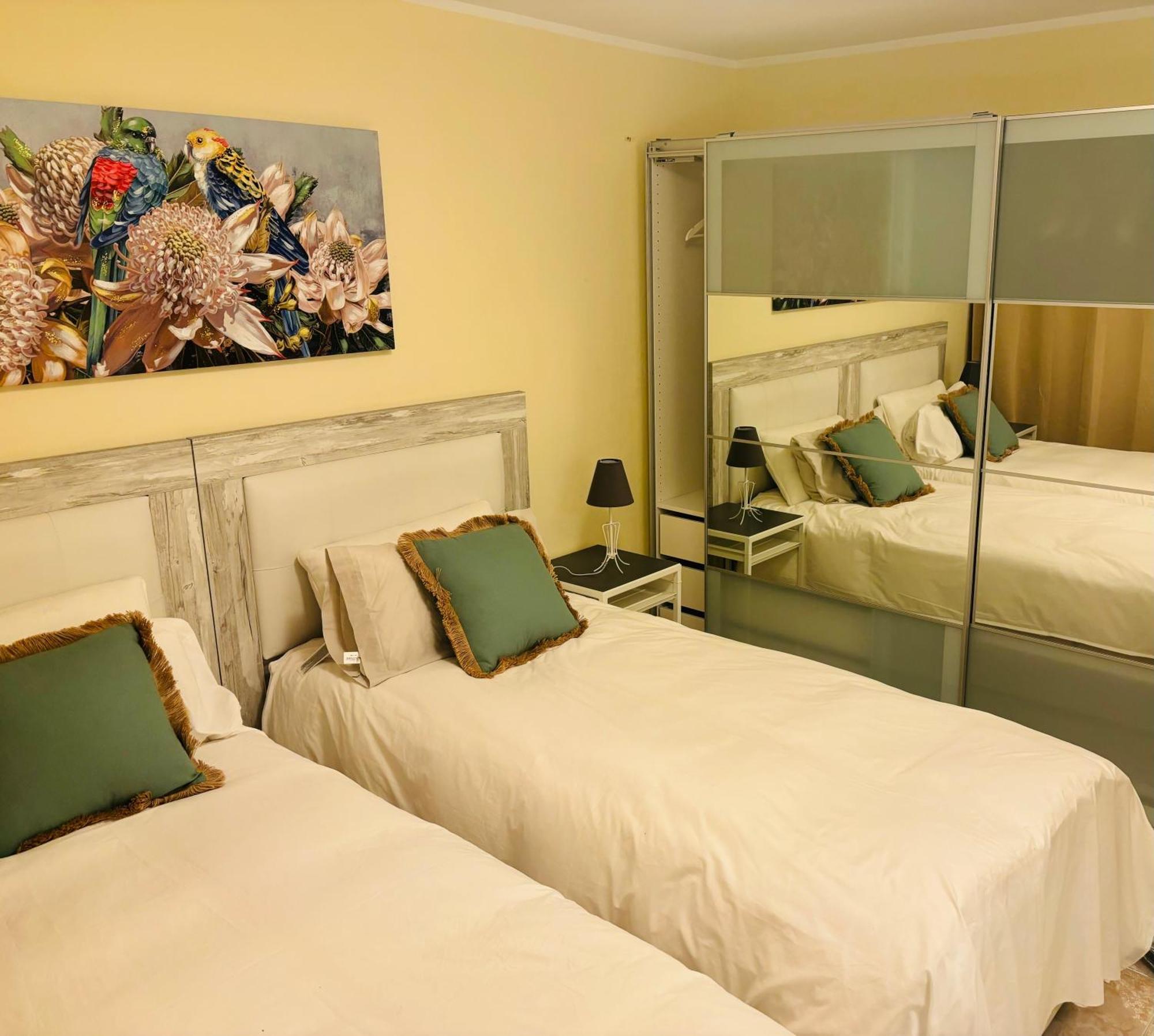 Life El Presidente Penthouse Pool View Apartment Estepona Luaran gambar