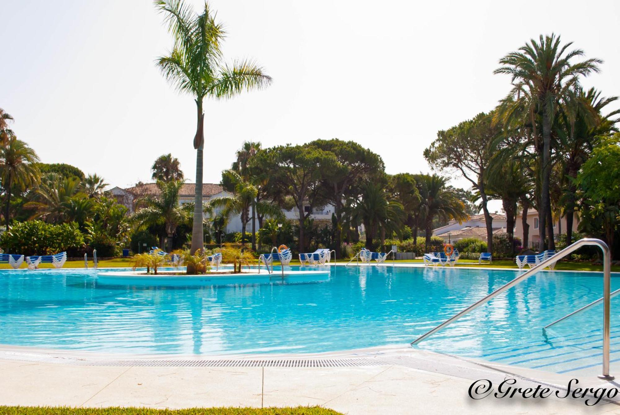 Life El Presidente Penthouse Pool View Apartment Estepona Luaran gambar